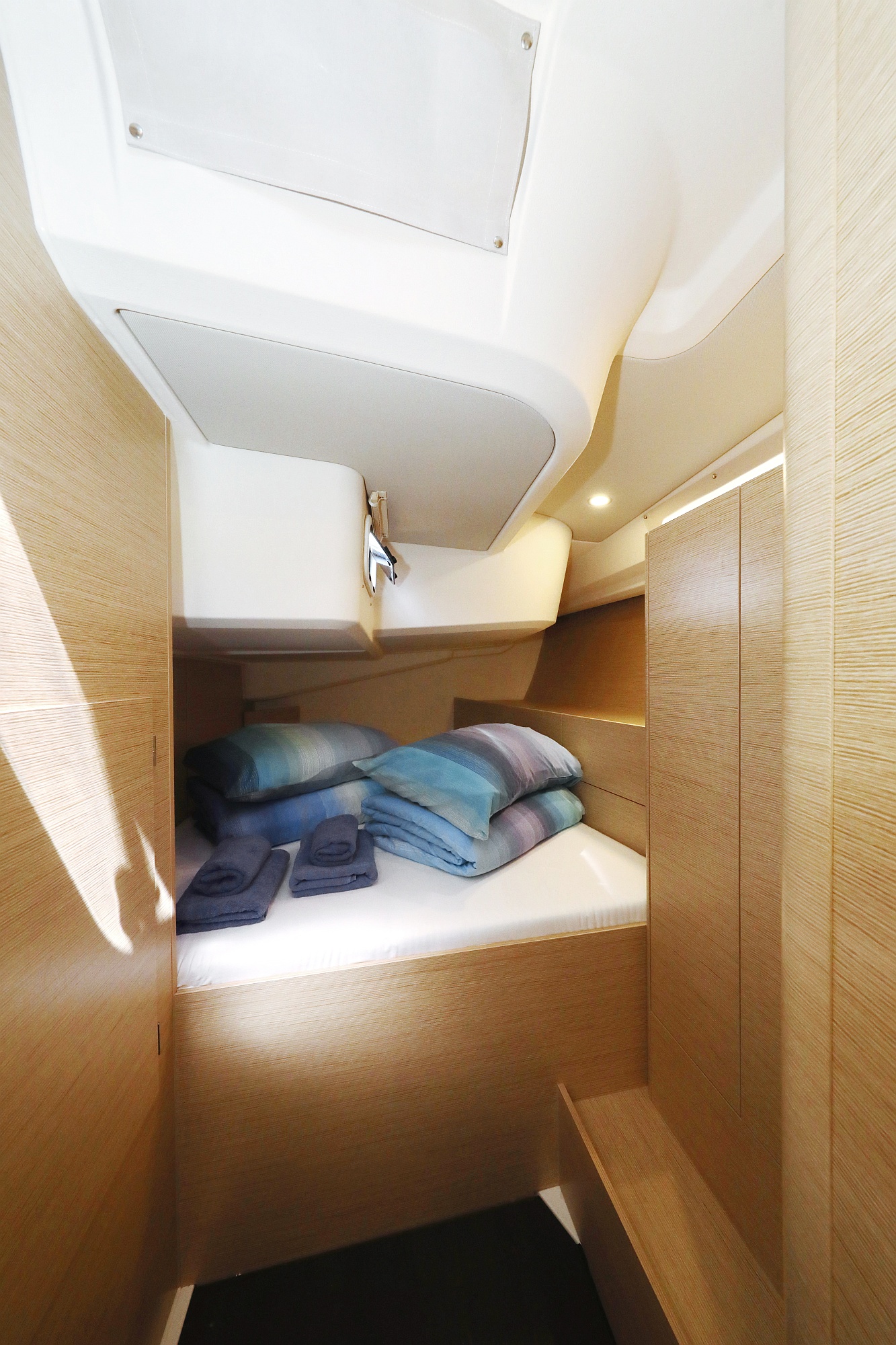 Hanse 508 - 5 + 1 cab. — photo 16