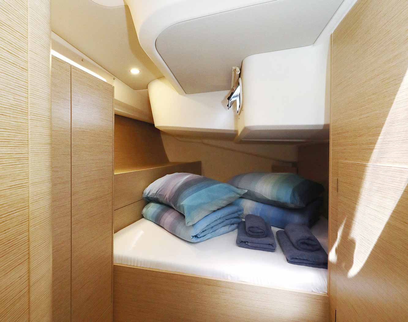 Hanse 508 - 5 + 1 cab. — photo 19