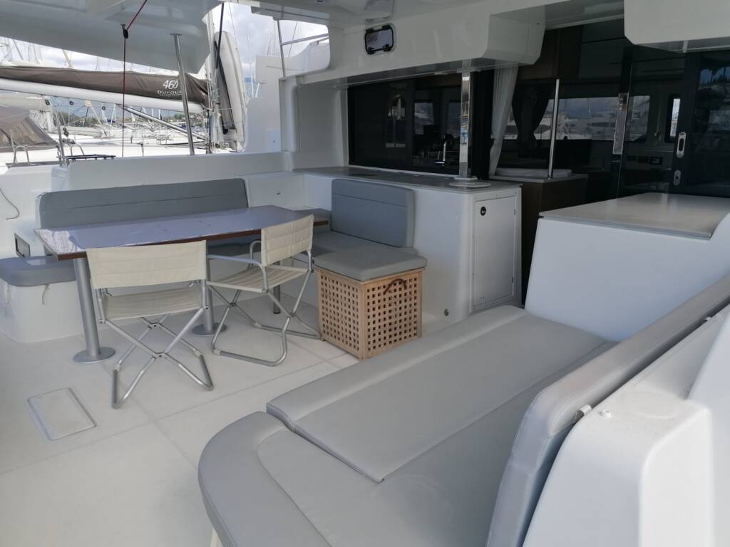 Lagoon 46 - 4 + 2 cab. — photo 7