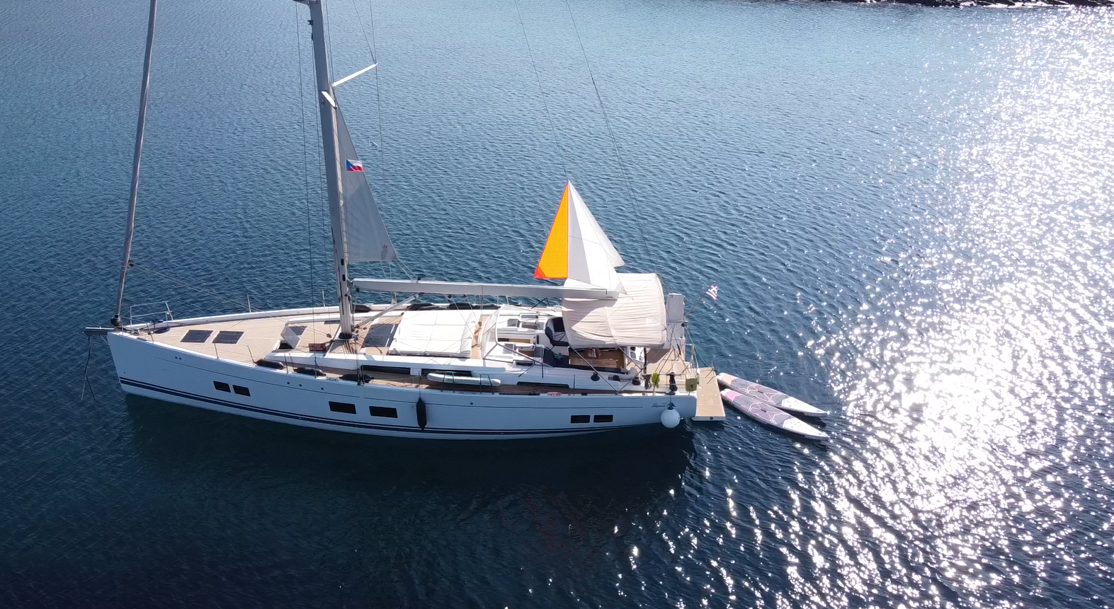 Hanse 588 - 3 + 1 cab. — photo 21