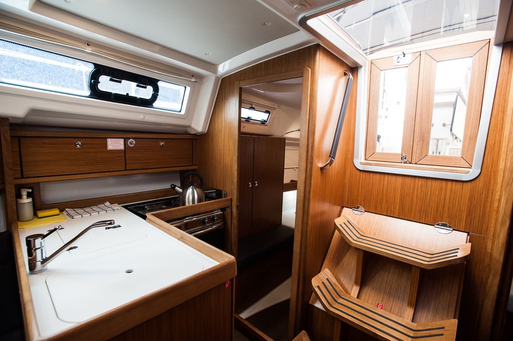 Bavaria Cruiser 34 Style - 3 cab. — photo 8