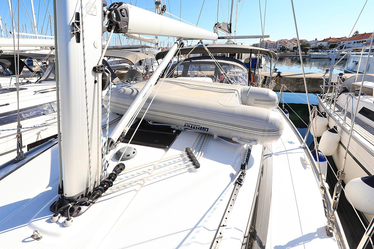 Bavaria Cruiser 37 - 3 cab. — photo 5
