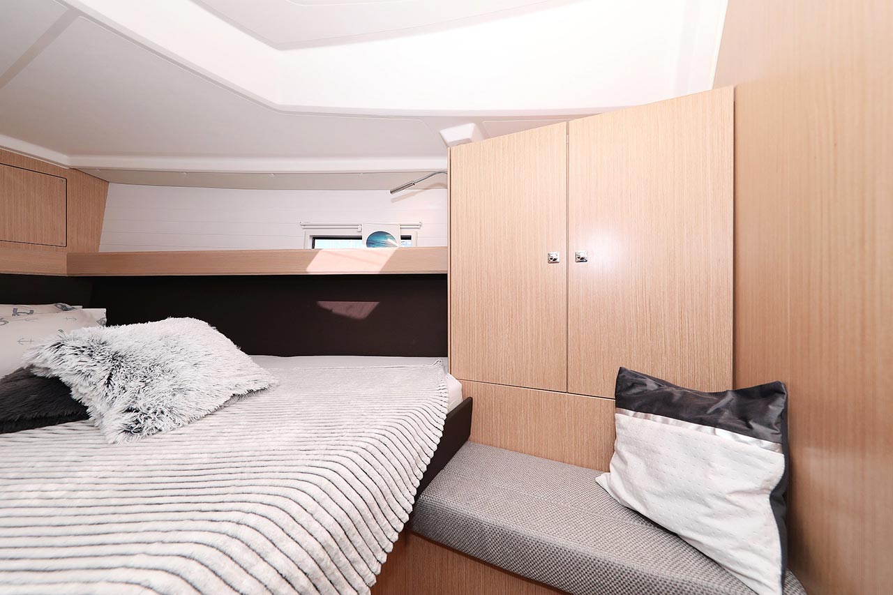Bavaria Cruiser 37 - 3 cab. — photo 20