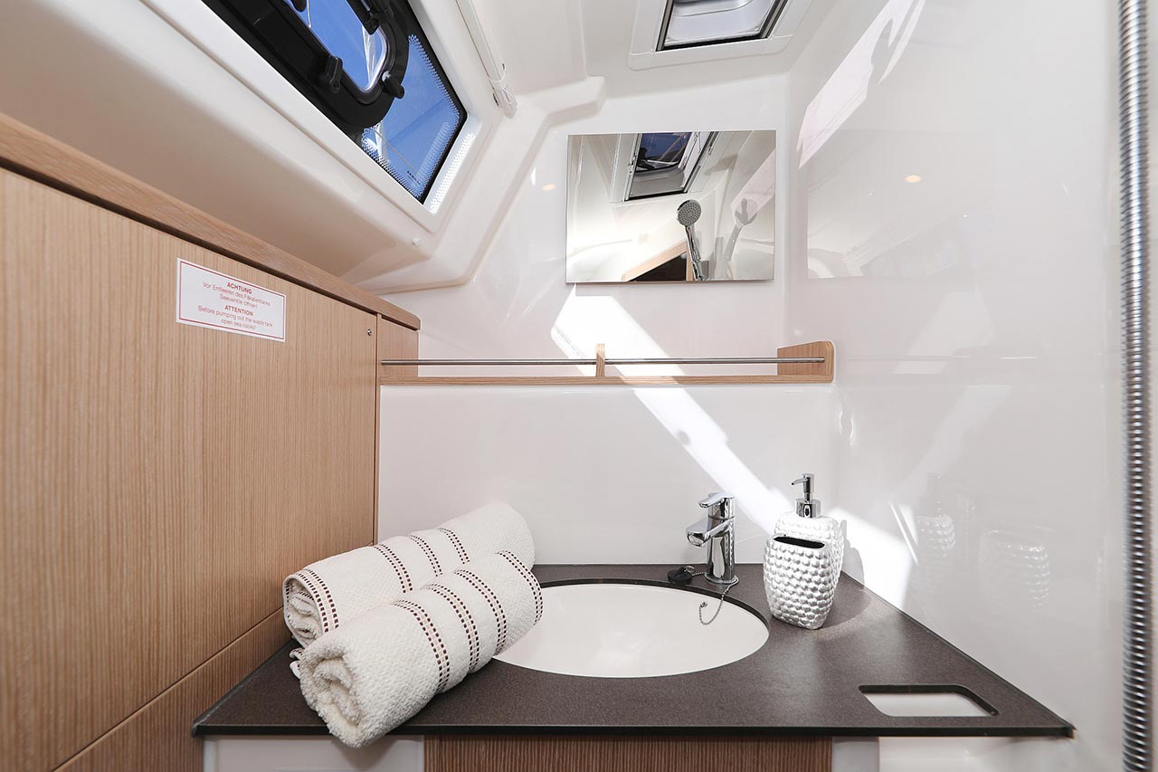 Bavaria Cruiser 37 - 3 cab. — photo 25