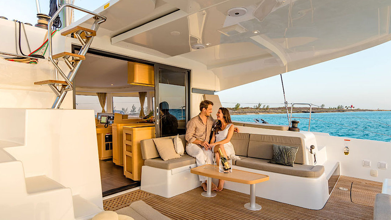 Lagoon 42 - 4 cab. — photo 9