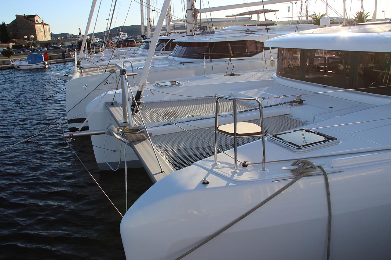 Lagoon 42 - 4 + 2 cab. — photo 4