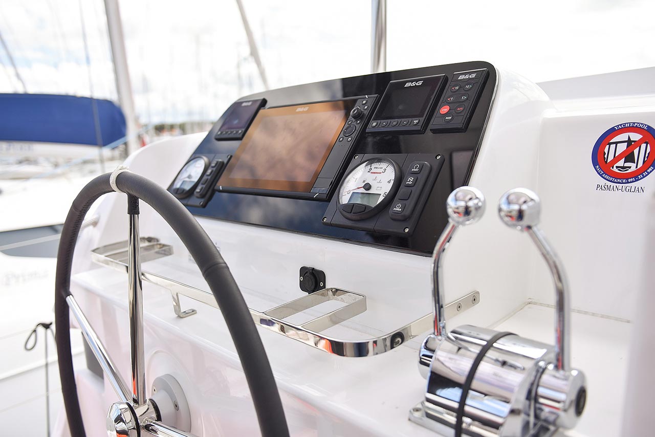 Lagoon 42 - 4 + 2 cab. — photo 9