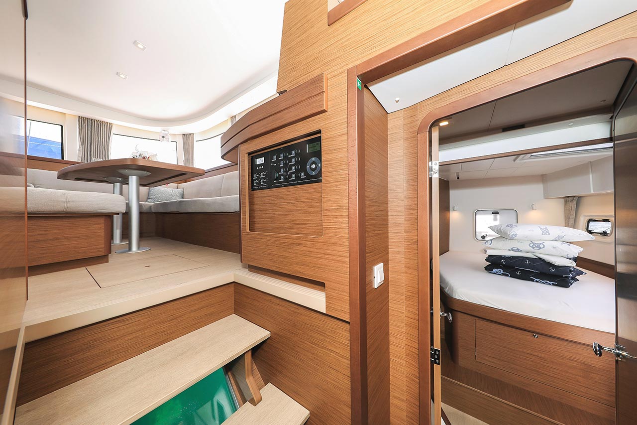 Lagoon 42 - 4 + 2 cab. — photo 19