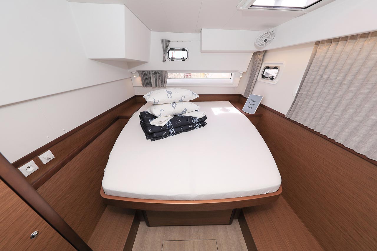 Lagoon 42 - 4 + 2 cab. — photo 21