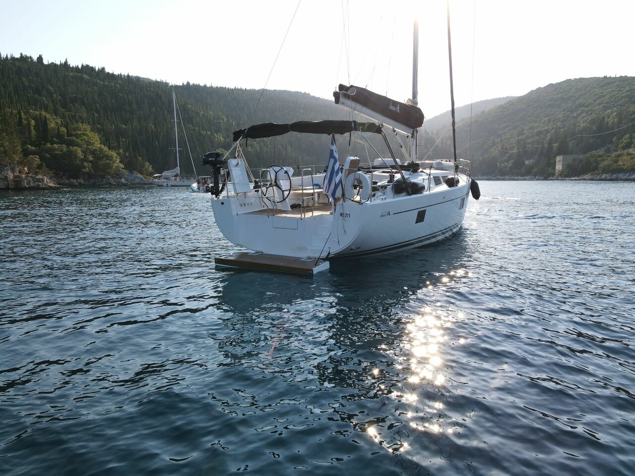 Hanse 508 - 5 + 1 cab. — photo 3