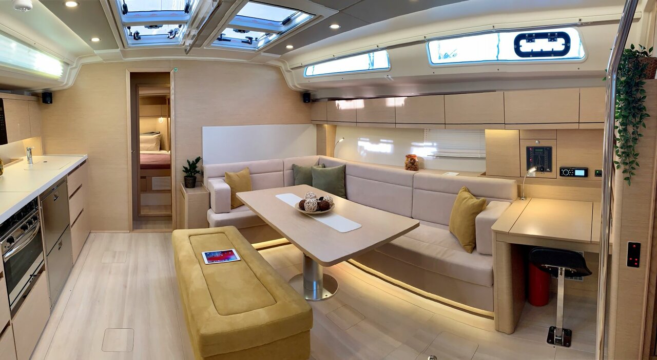 Hanse 508 - 5 + 1 cab. — photo 11