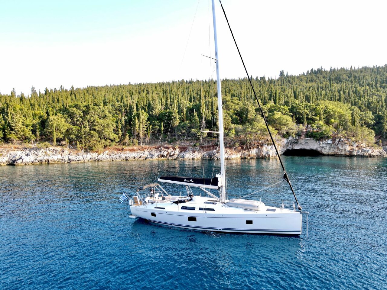 Hanse 508 - 5 + 1 cab. — photo 3