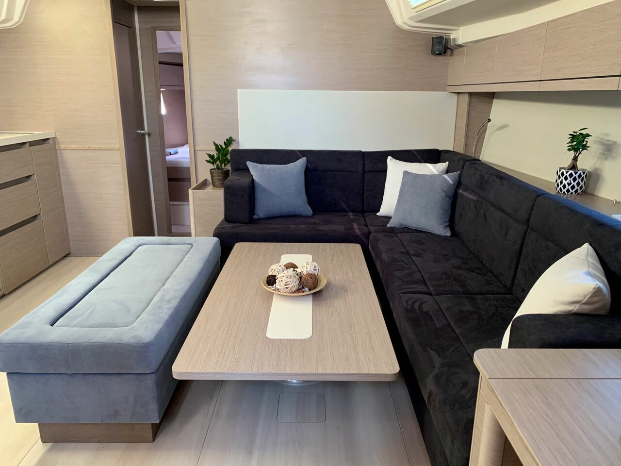Hanse 508 - 5 + 1 cab. — photo 14