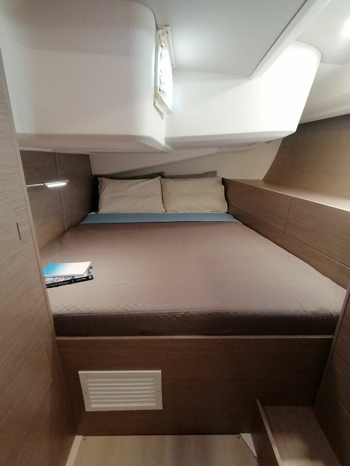 Hanse 508 - 5 + 1 cab. — photo 27