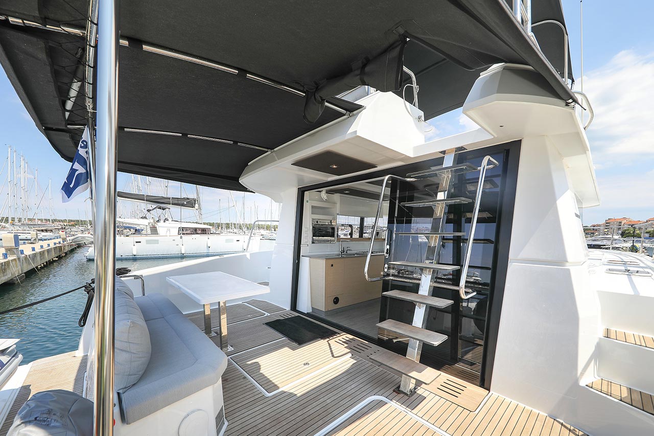 Fountaine Pajot MY 37 — photo 10