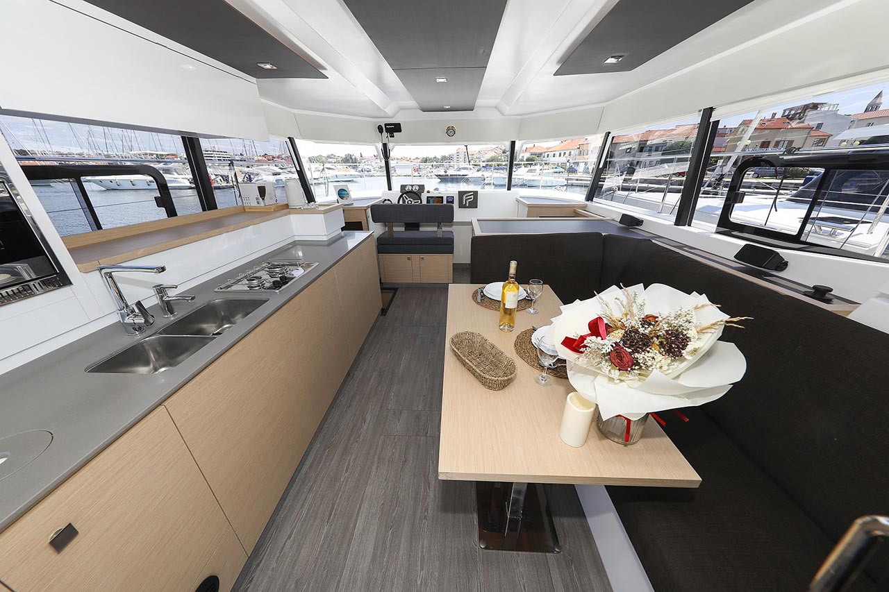 Fountaine Pajot MY 37 — photo 19
