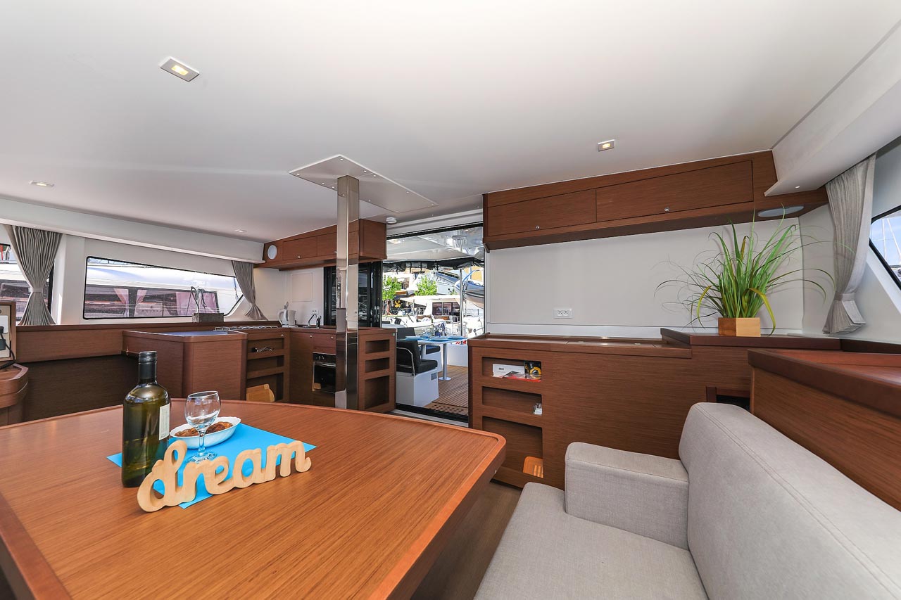 Lagoon 42 - 4 + 2 cab. — photo 16