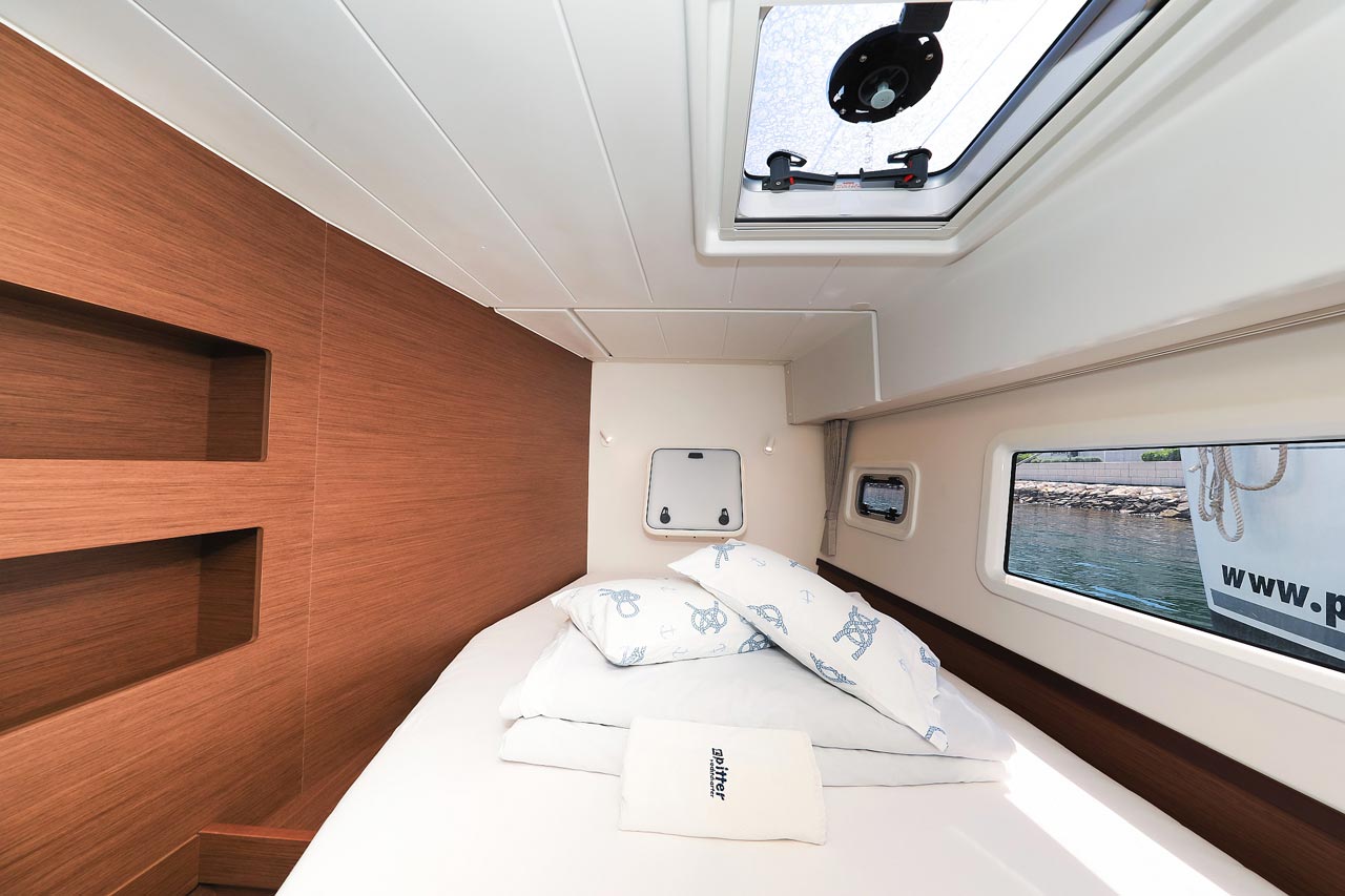 Lagoon 42 - 4 + 2 cab. — photo 27