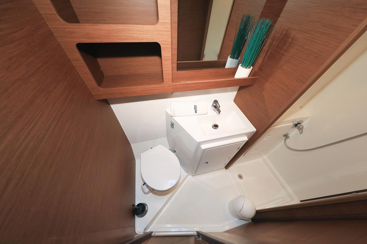Lagoon 42 - 4 + 2 cab. — photo 31