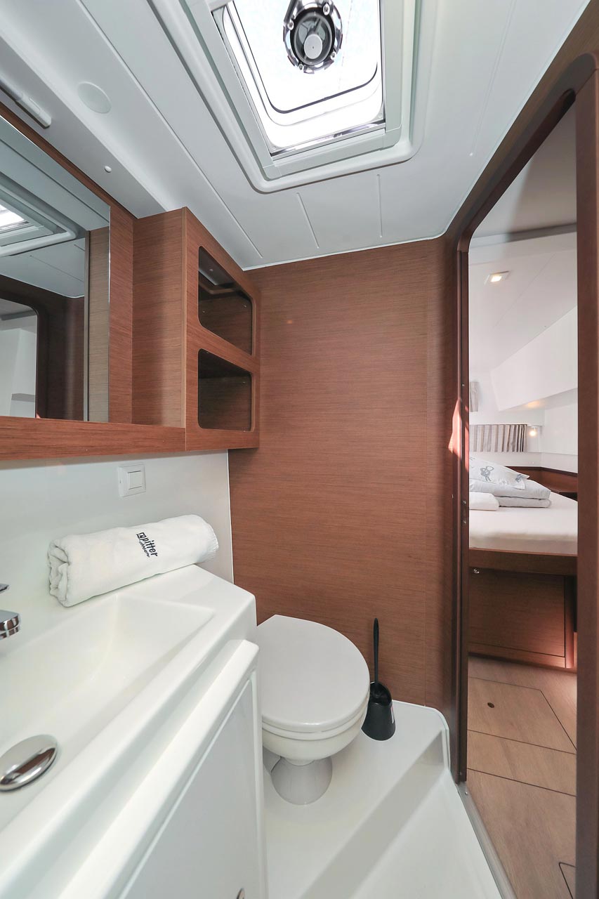 Lagoon 42 - 4 + 2 cab. — photo 36