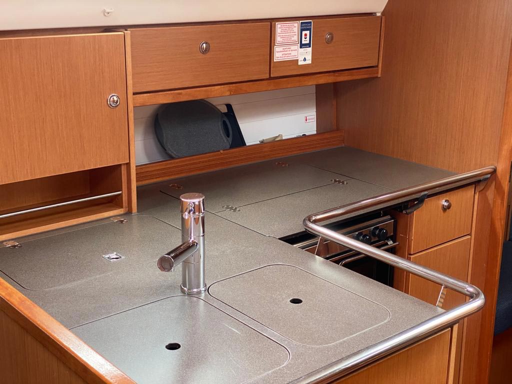 Bavaria Cruiser 36 — photo 5