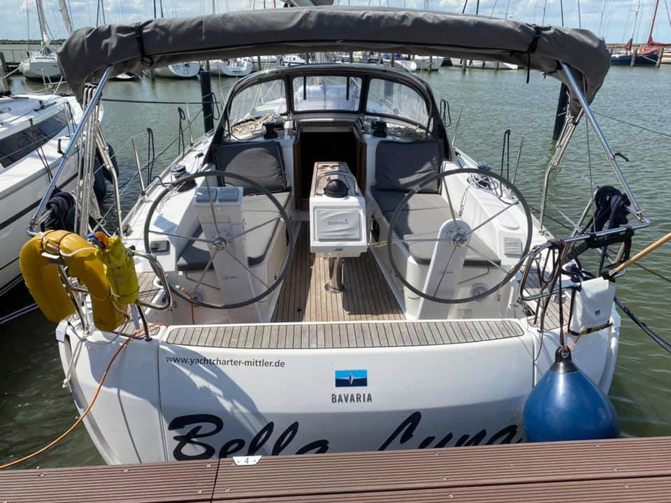 Bavaria Cruiser 37 - 3 cab. — photo 1