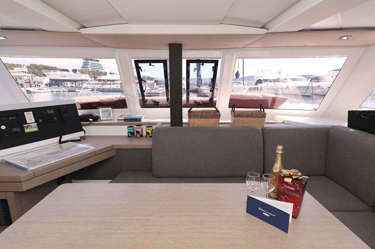 Fountaine Pajot Lucia 40 - 4 cab. — photo 12