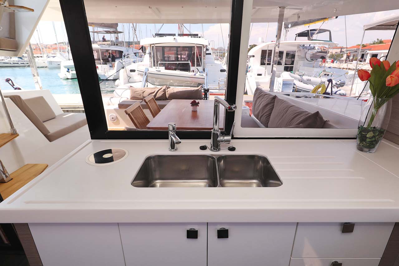 Fountaine Pajot Lucia 40 - 4 cab. — photo 15
