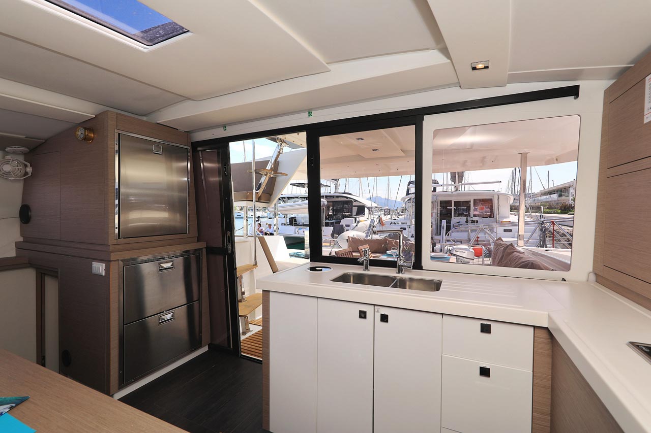 Fountaine Pajot Lucia 40 - 4 cab. — photo 19