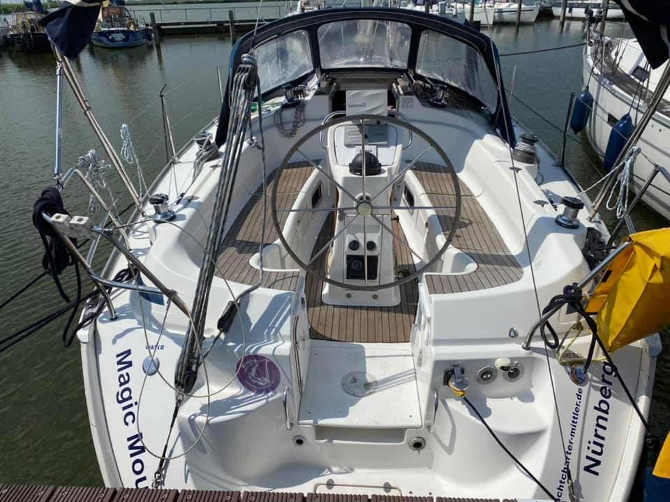 Bavaria 36 — photo 3