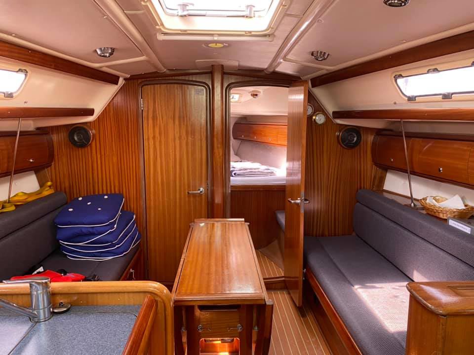 Bavaria 36 — photo 4