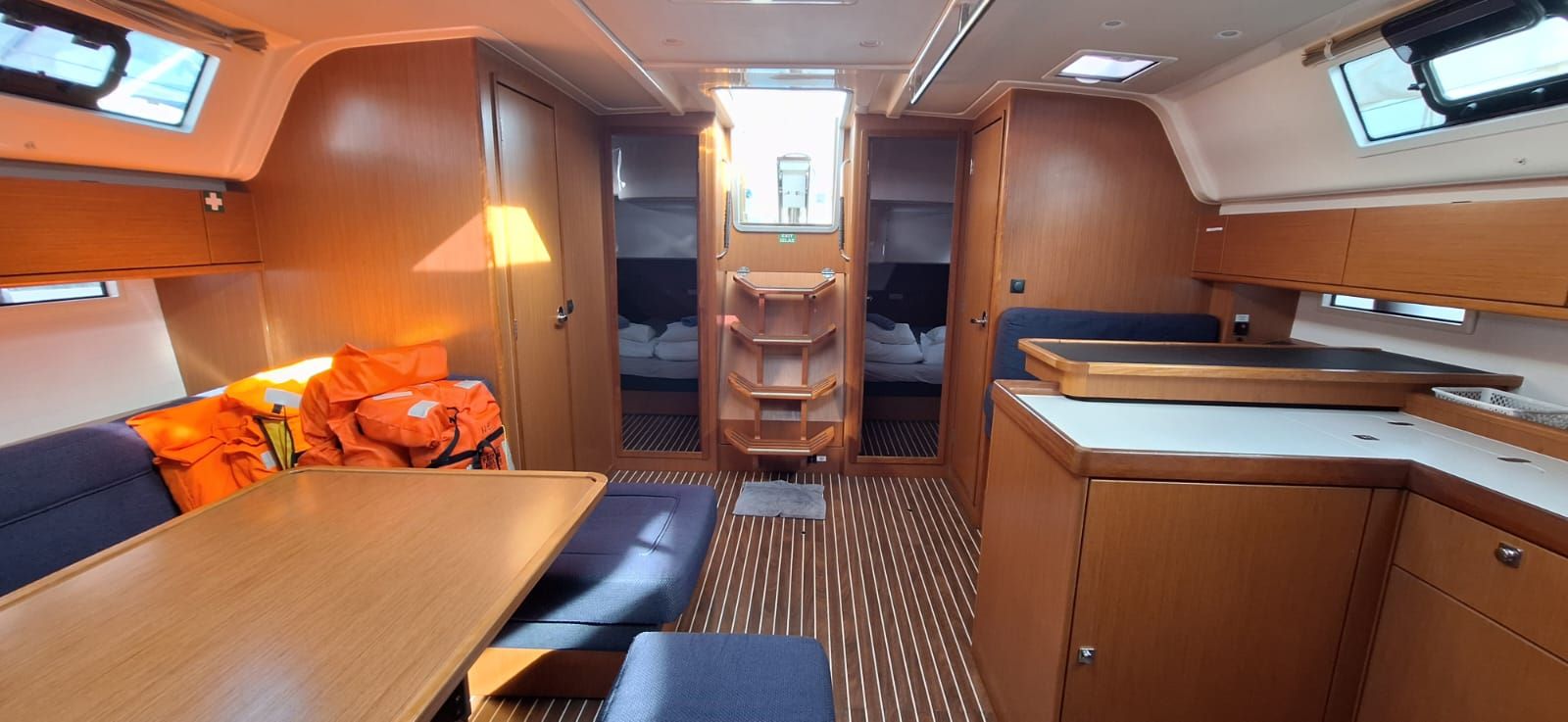 Bavaria Cruiser 51 — photo 8