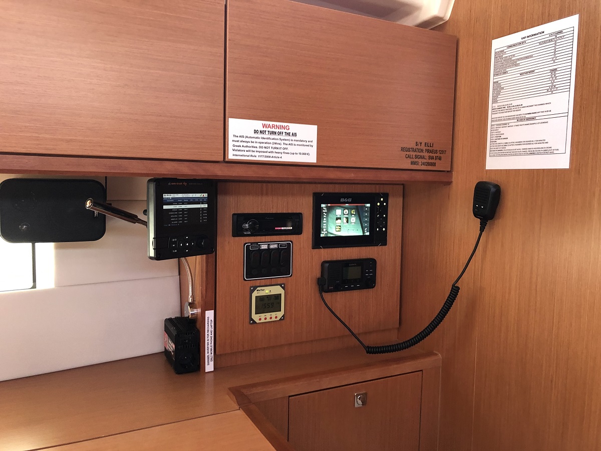 Bavaria C50 - 5 + 1 cab. — photo 17