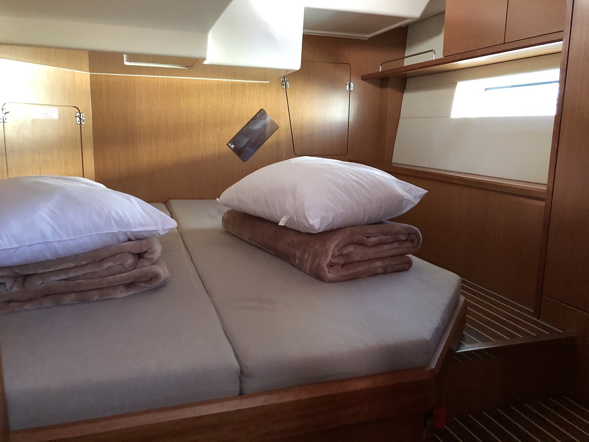 Bavaria C50 - 5 + 1 cab. — photo 25