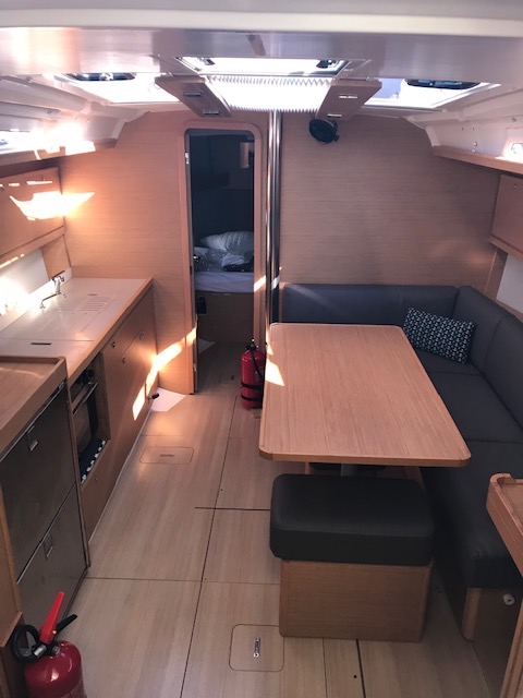 Dufour 390 GL — photo 5