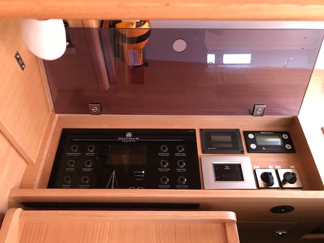 Dufour 460 GL — photo 8