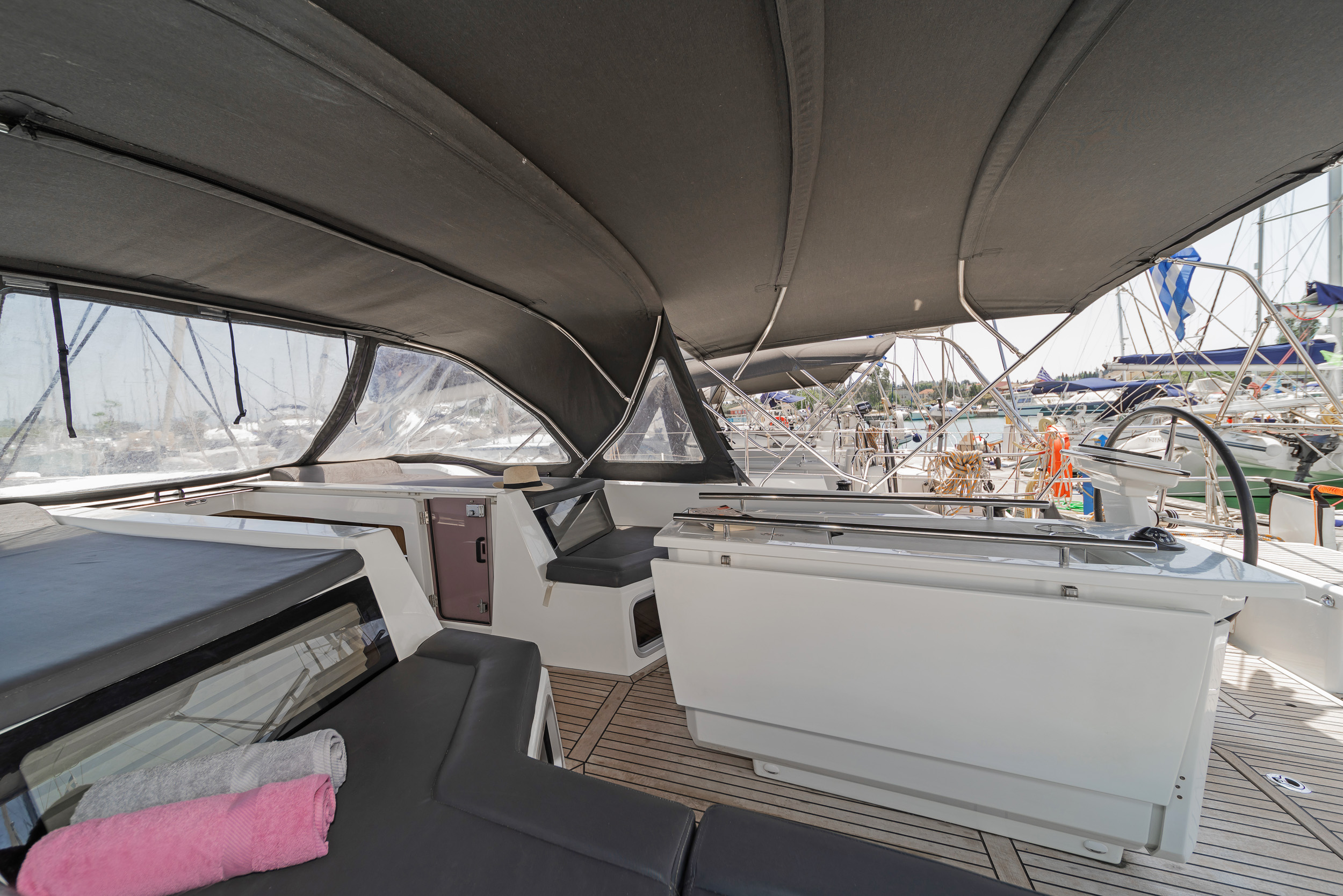 Oceanis 51.1 - 5 + 1 cab. — photo 7