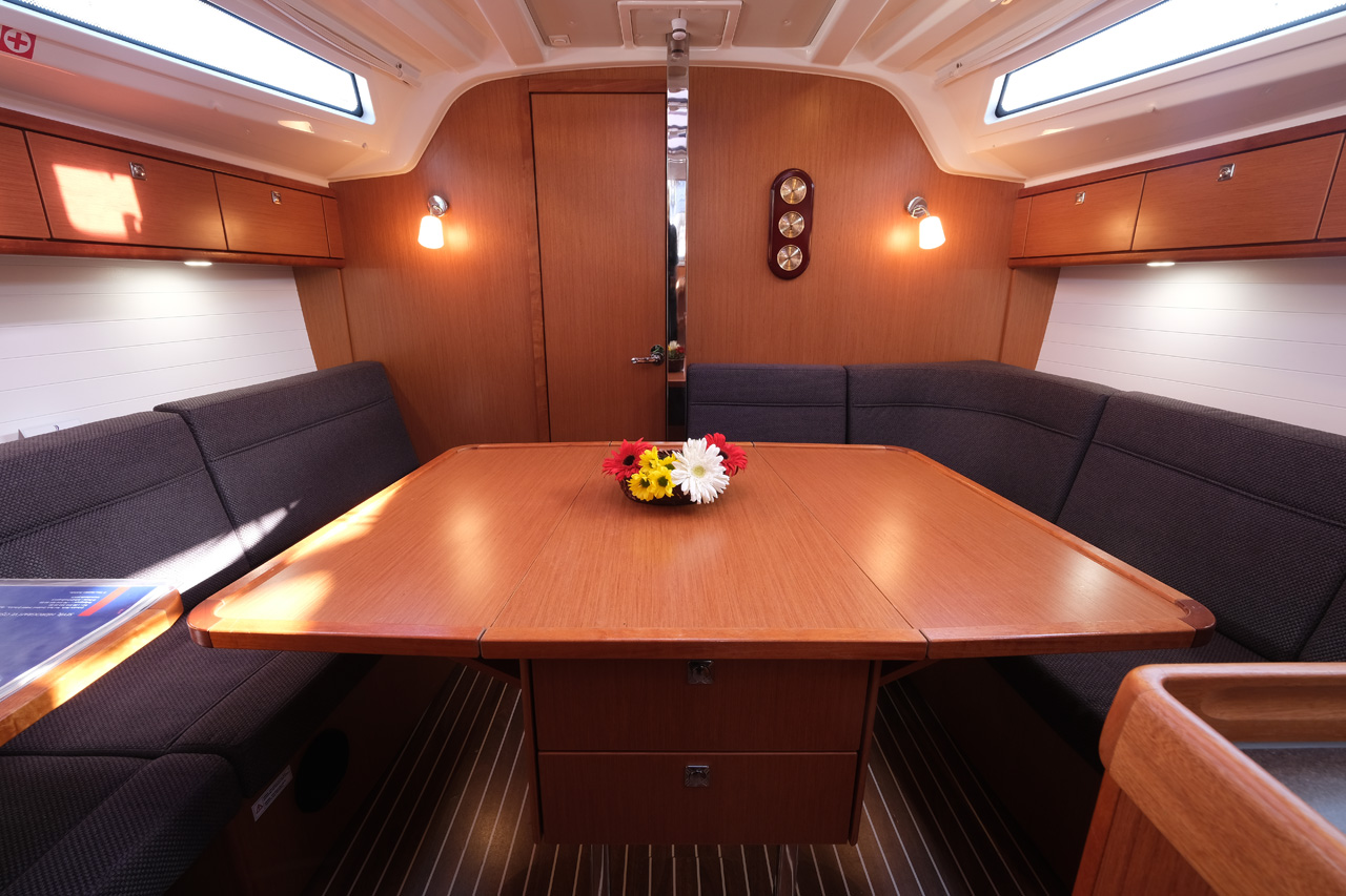 Bavaria Cruiser 37 - 3 cab. — photo 8