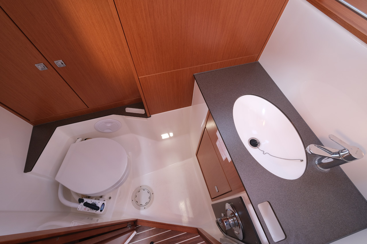 Bavaria Cruiser 37 - 3 cab. — photo 14