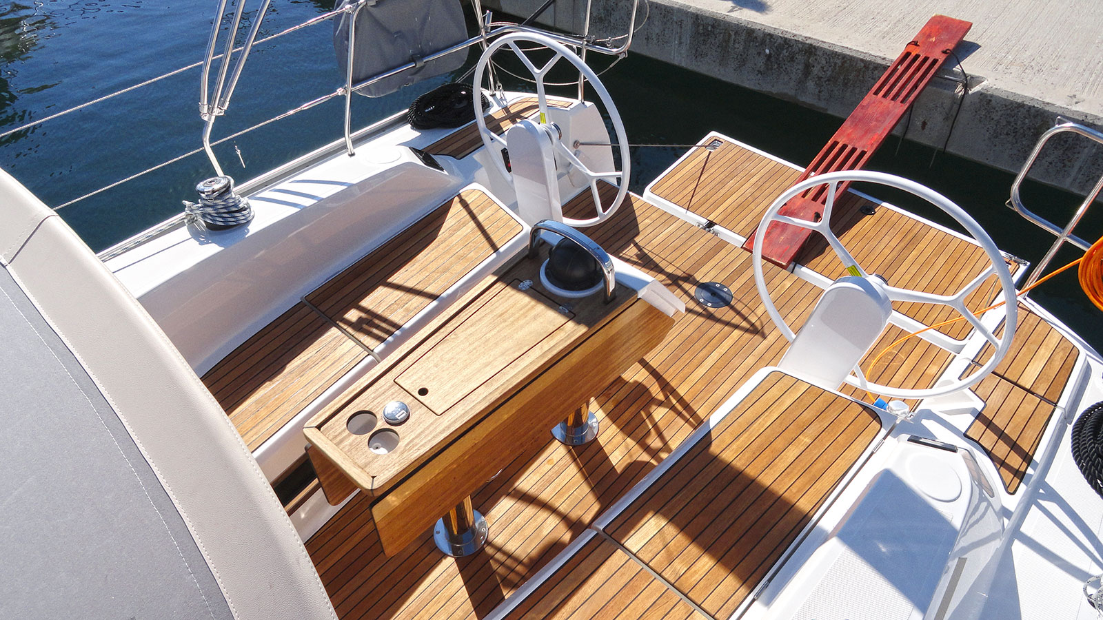 Bavaria Cruiser 34 — photo 11