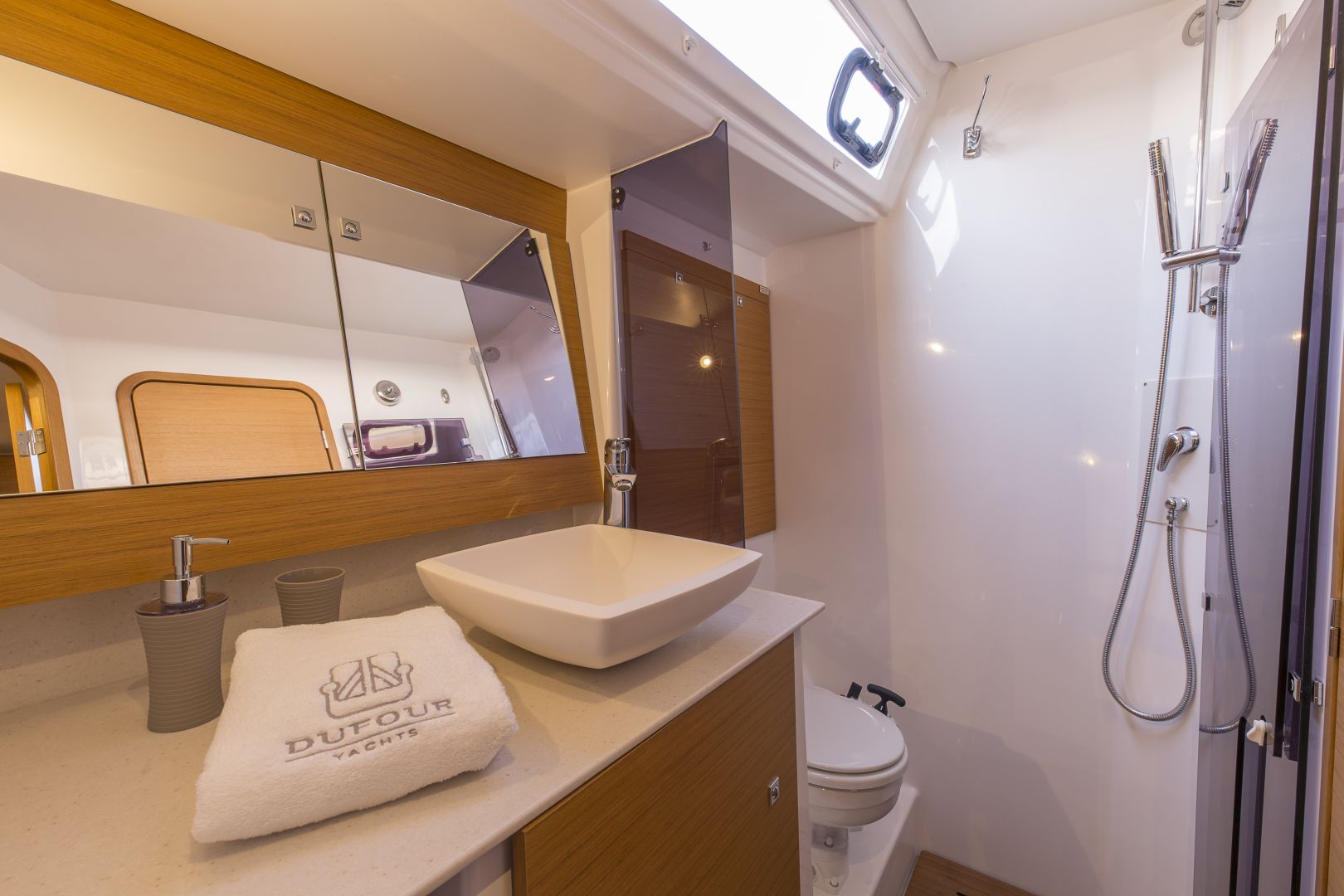 Dufour 520 GL — photo 6