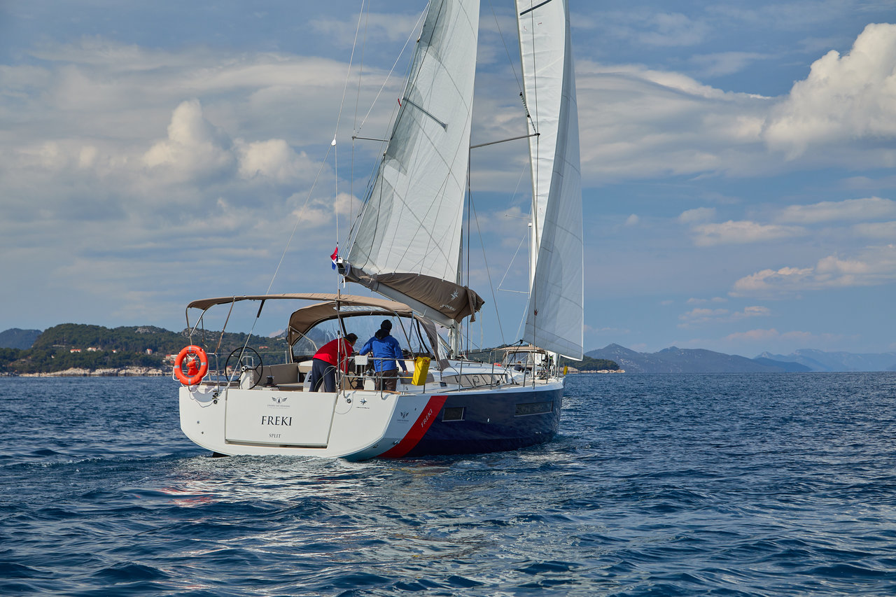 Sun Odyssey 490 - 4 + 1 cab. — photo 3