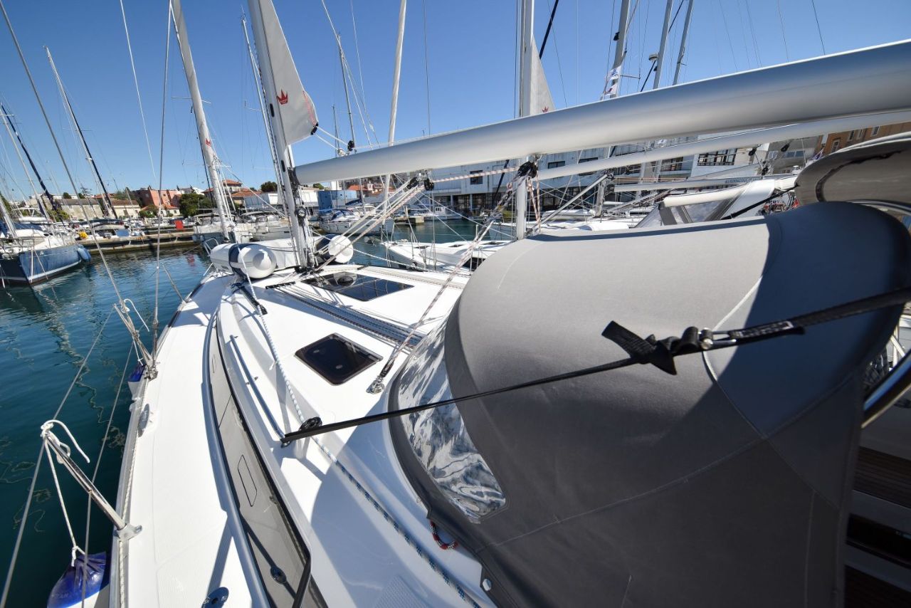Bavaria Cruiser 41 - 3 cab. — photo 6