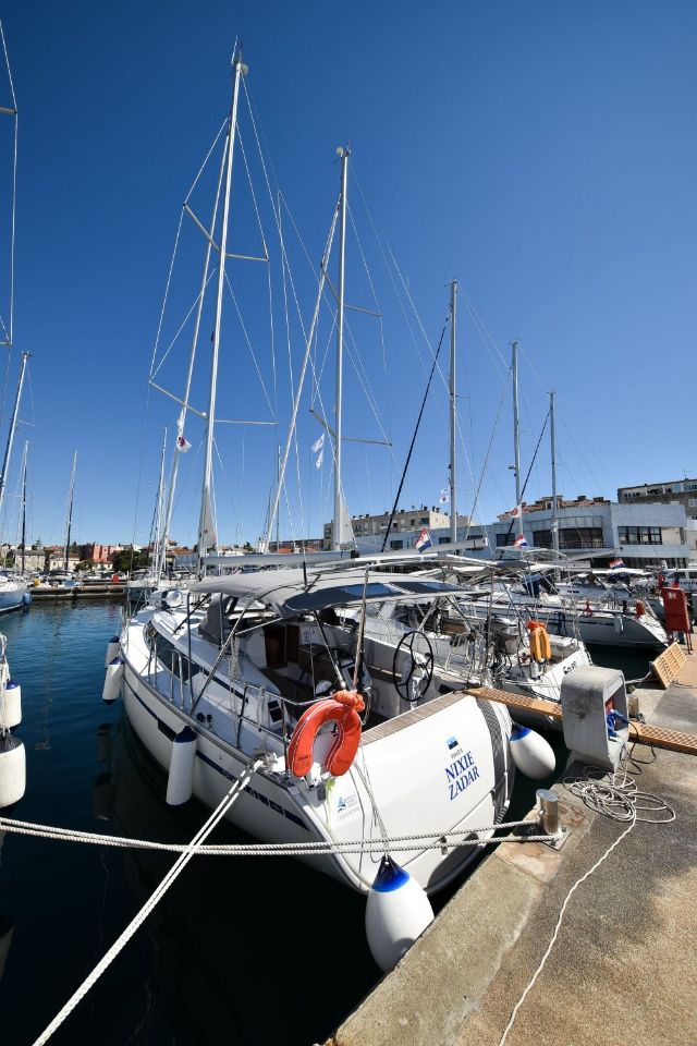 Bavaria Cruiser 41 - 3 cab. — photo 7