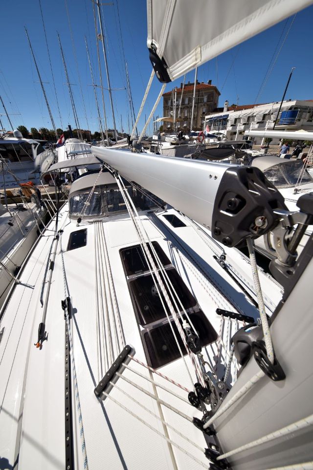 Bavaria Cruiser 41 - 3 cab. — photo 9
