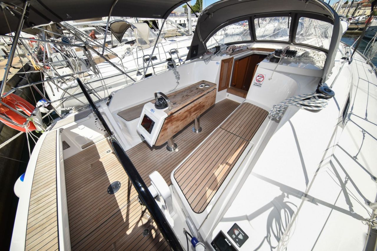 Bavaria Cruiser 41 - 3 cab. — photo 11