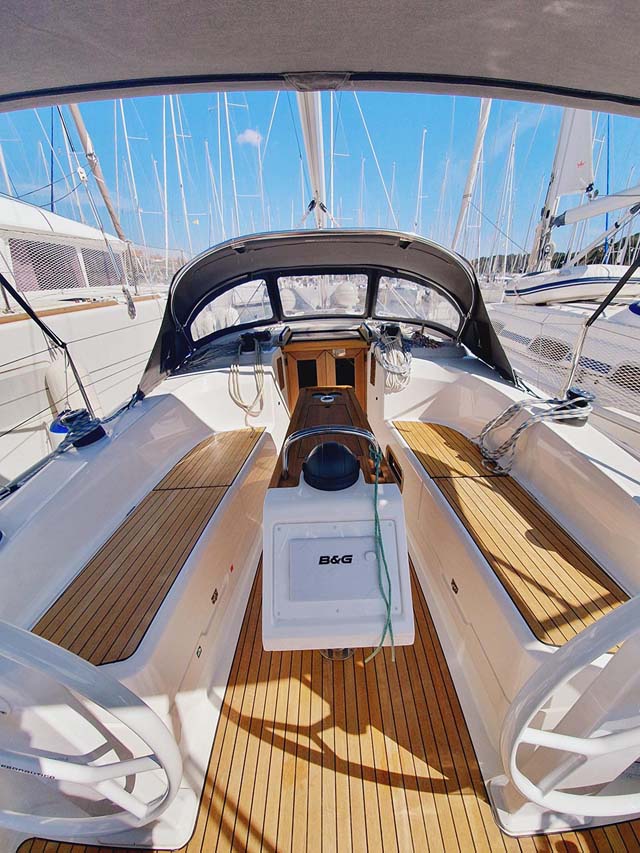 Bavaria Cruiser 34 - 2 cab. — photo 4