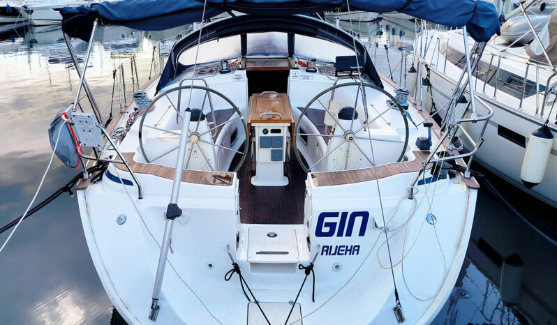 Bavaria 44 — photo 4