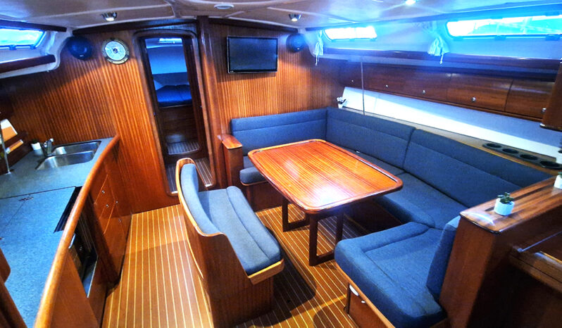 Bavaria 44 — photo 8