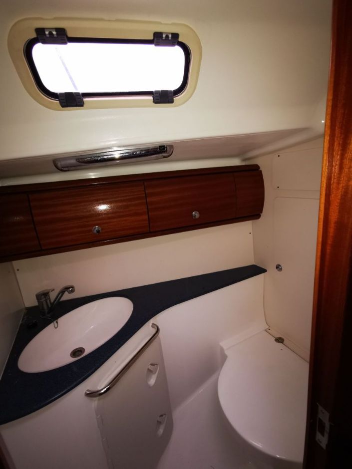 Bavaria 44 — photo 15